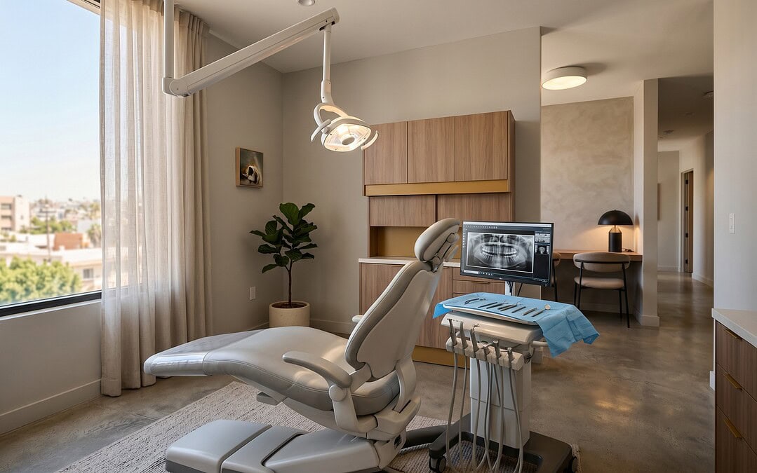 Por qué un dentista de San Diego invierte mejor en un consultorio en Tijuana: el caso de la doble plaza